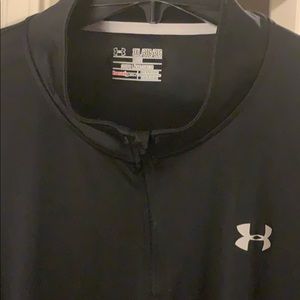 Under Armour Quarter Zip Dry Fit Pull Over